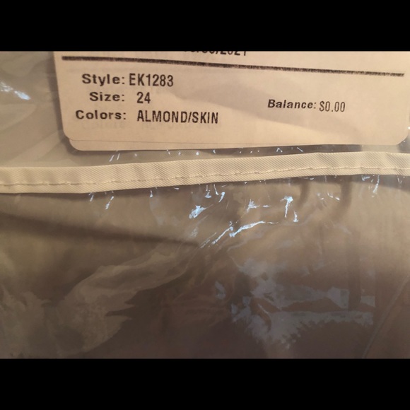 2020 Eddy K Mikado Silk Ballgown, NWT, never worn - Picture 3 of 7